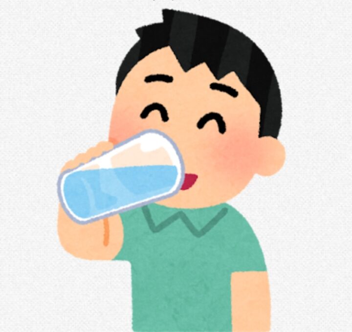 水飲んでいますか？脱毛するには乾燥が注意です。の画像