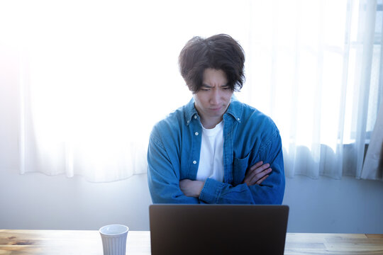 <strong>VIO脱毛に抵抗がある男性へ安心して通えるサロンとは</strong>の画像